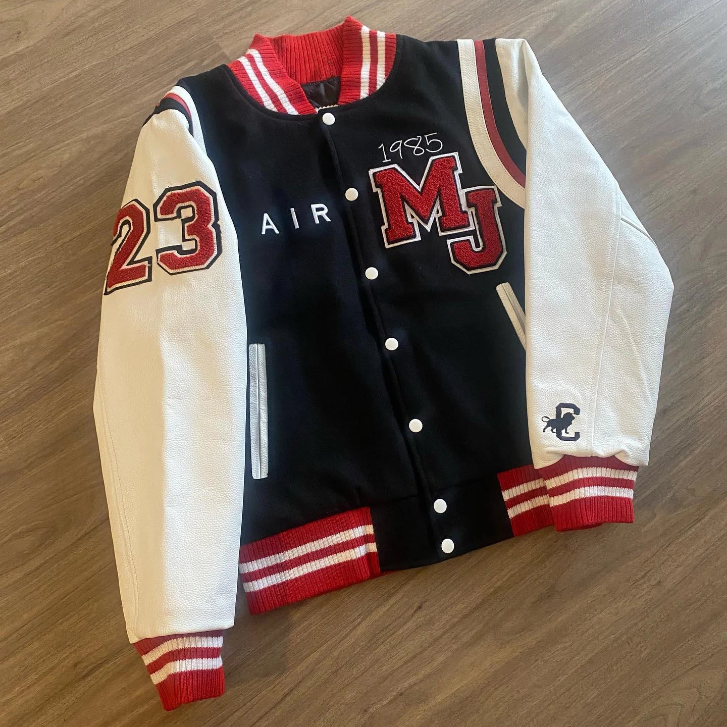 No.23 Casual Street Basketball Jacket